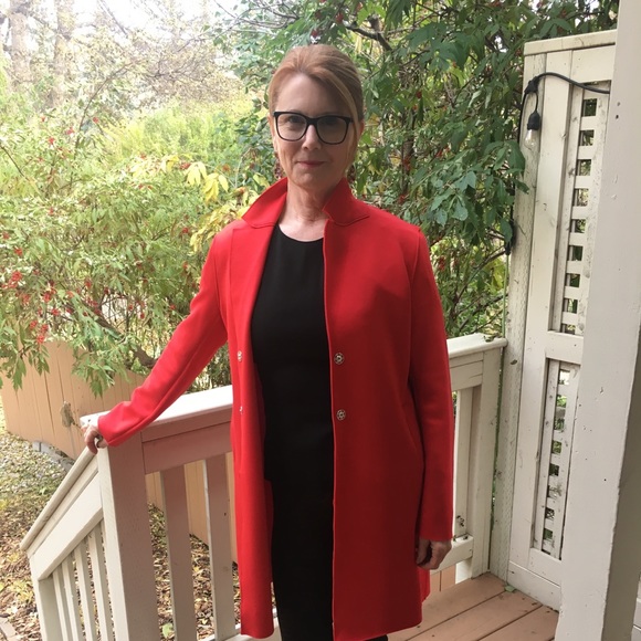 Meet your Posher, Roxanne - Picture 2 of 2